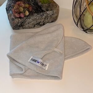 Turbie Twist Microfiber Delicate Hair Towel